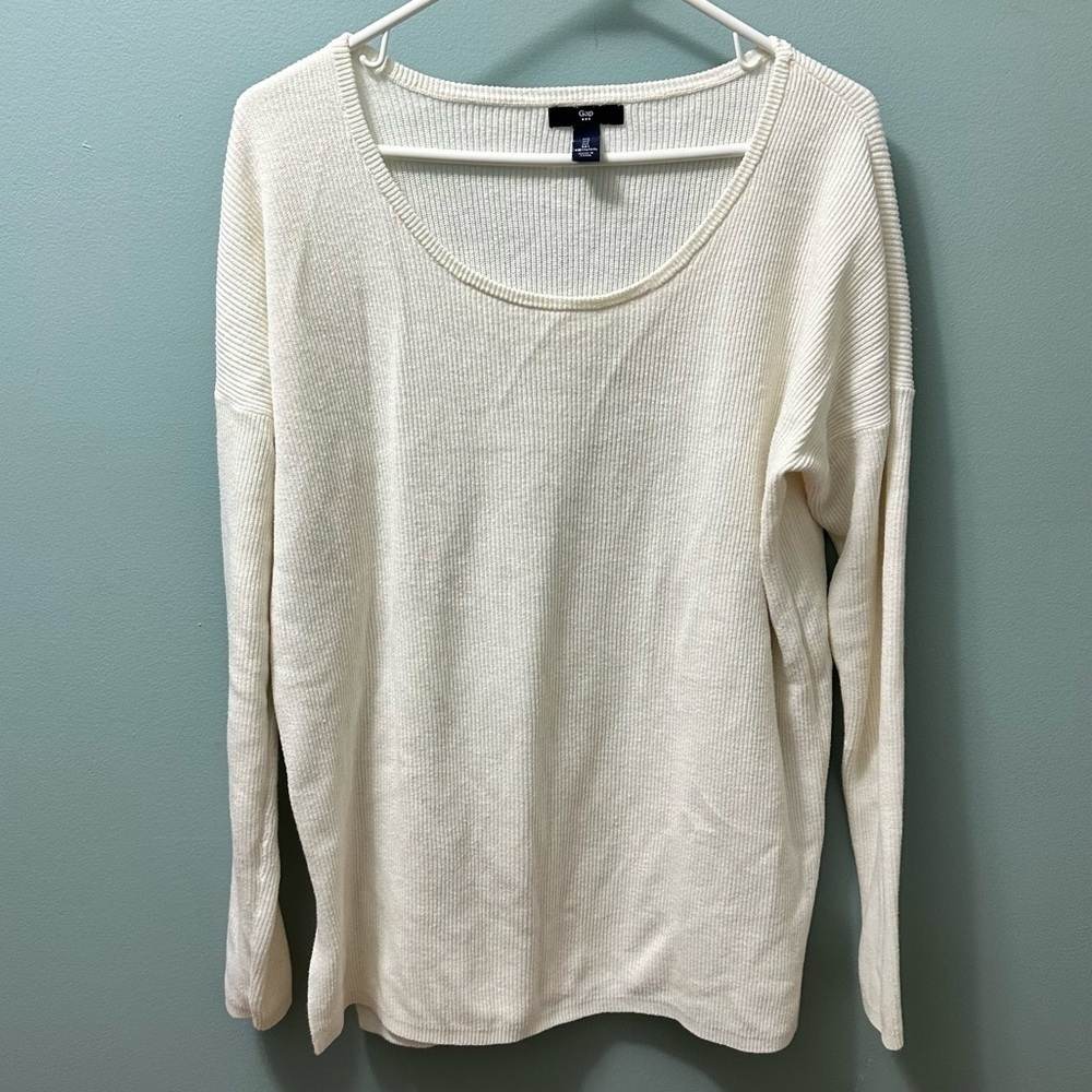 GAP Women’s large Sweater Shirt Top Round Neck long sleeve off white